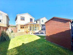 Photo 23- click for photo gallery